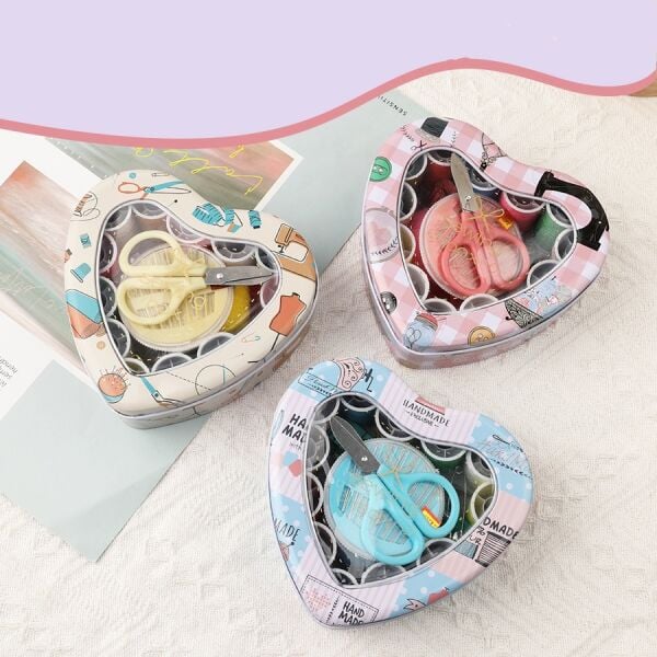 Kalpli Metal Kutulu Dikiş Seti